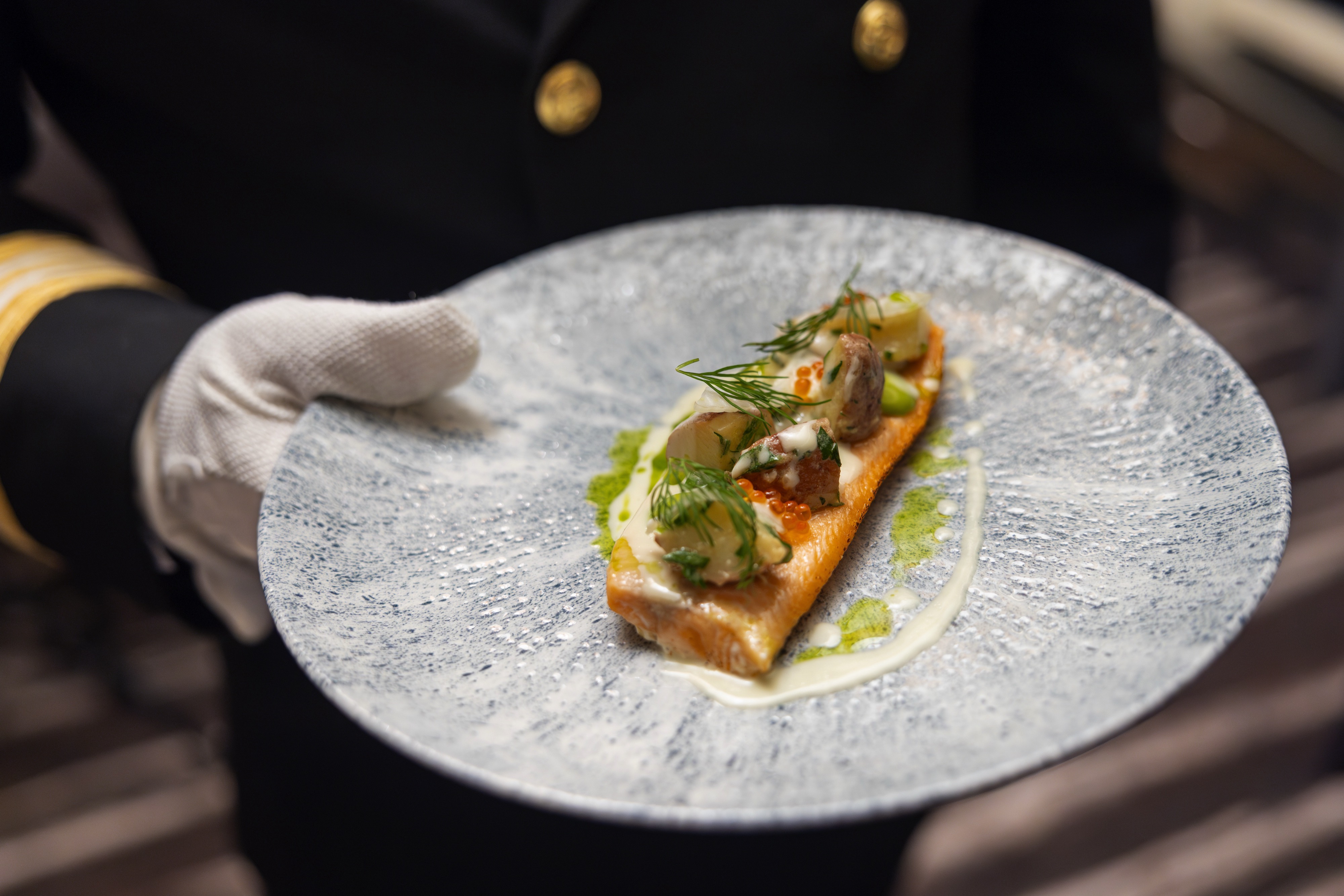 MS Trollfjord - Røst - Arctic Fine Dining 